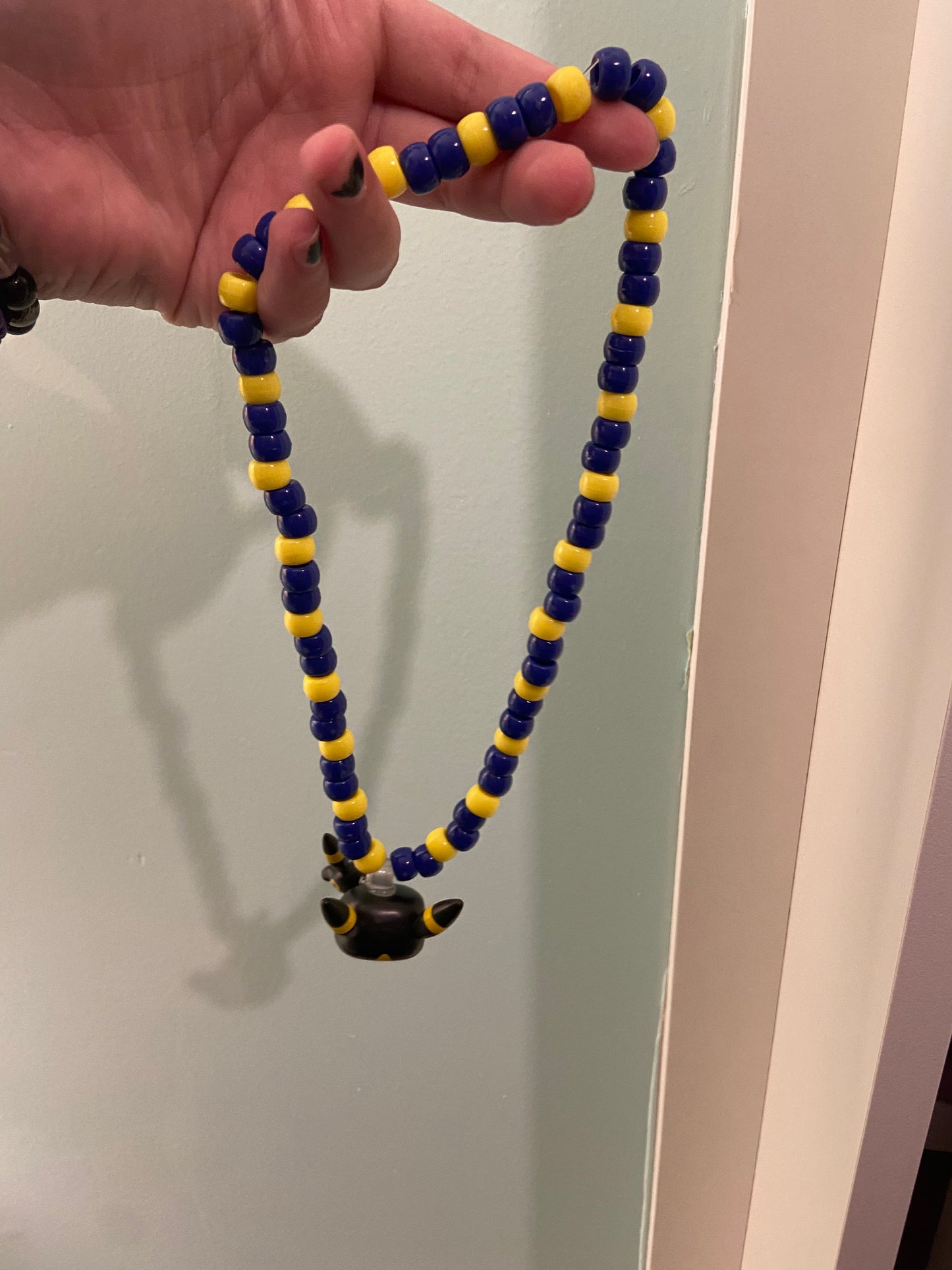 collar boneco umbreon